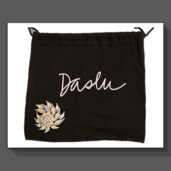 Art Deco Rhinestone Brooch - Picture 2 of 9